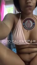 Bonaera sacando su rica leche.
