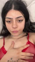 Milica putita argentina que muestra