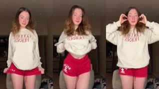Skylar Rae Sexy Sweater Striptease Video porno filtrado