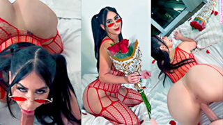 Valerie Kay le prepara una noche loca de singadera a su hombre